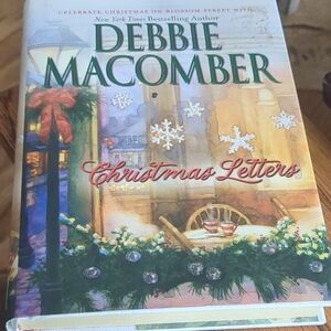 'Christmas Letters' Book By Debbie Macomber